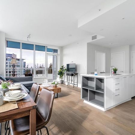 Urban Oasis: Stylish Apartment Retreat At Ubc Vancouver Dış mekan fotoğraf